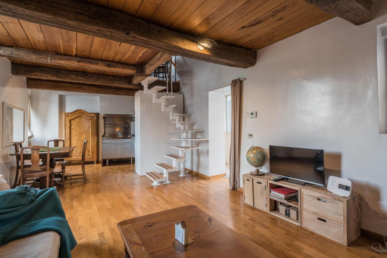 Apartament Cozy Wooden Apt In Piazza Navona Rzym Zewnętrze zdjęcie