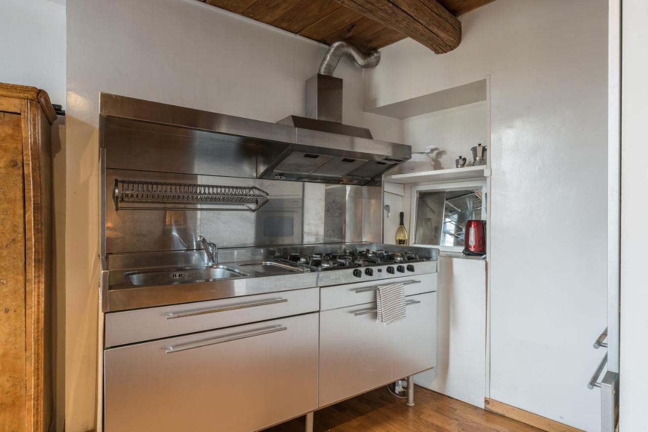 Apartament Cozy Wooden Apt In Piazza Navona Rzym Zewnętrze zdjęcie