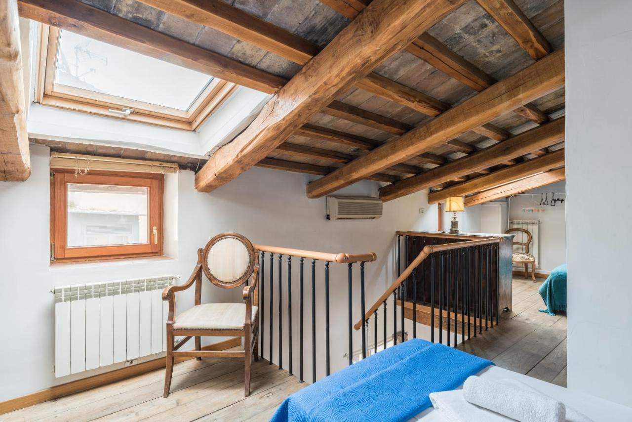 Apartament Cozy Wooden Apt In Piazza Navona Rzym Zewnętrze zdjęcie